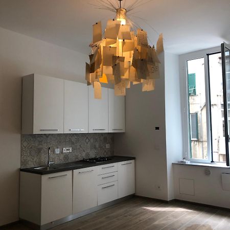 Villa New Corso Italia Savona Esterno foto
