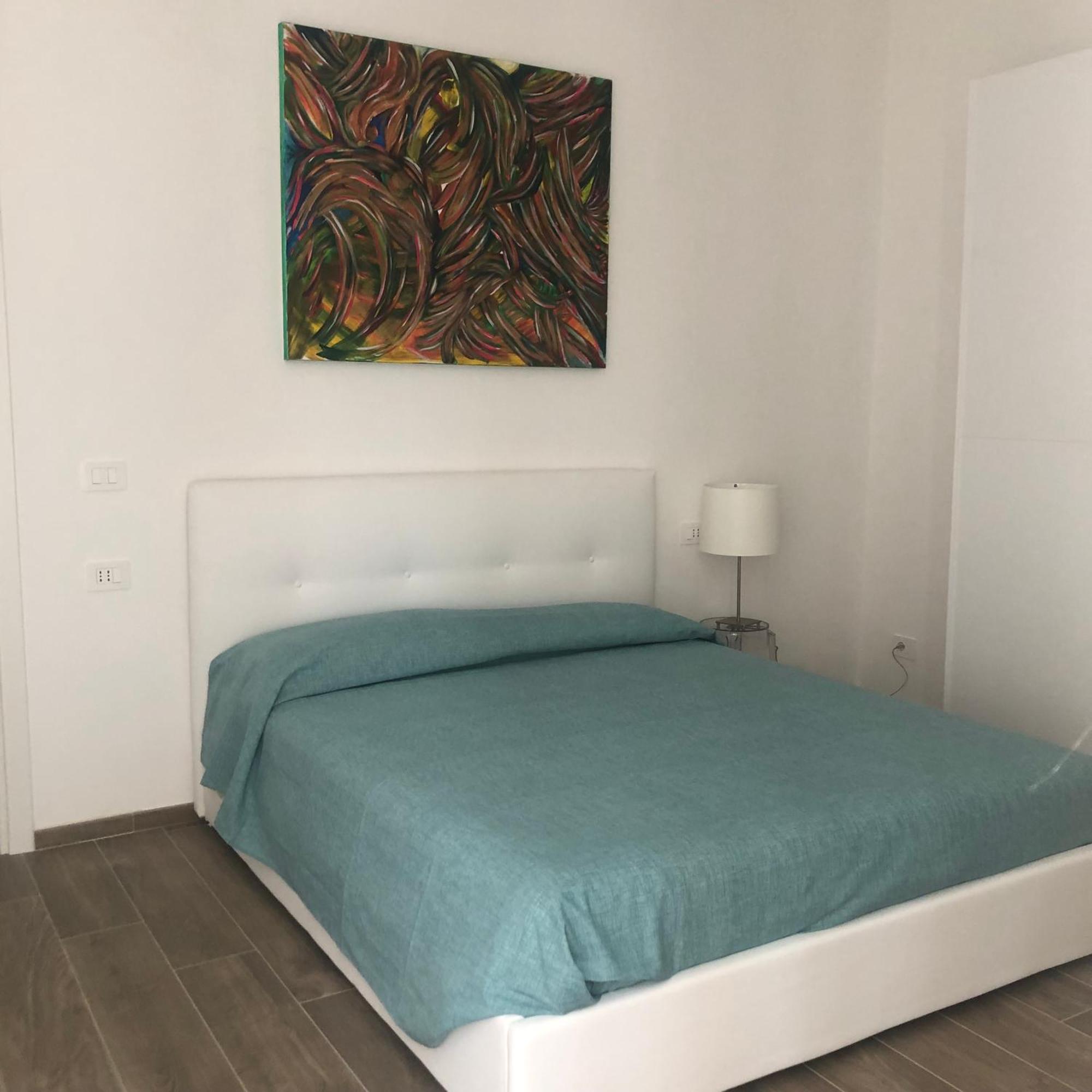 Villa New Corso Italia Savona Esterno foto